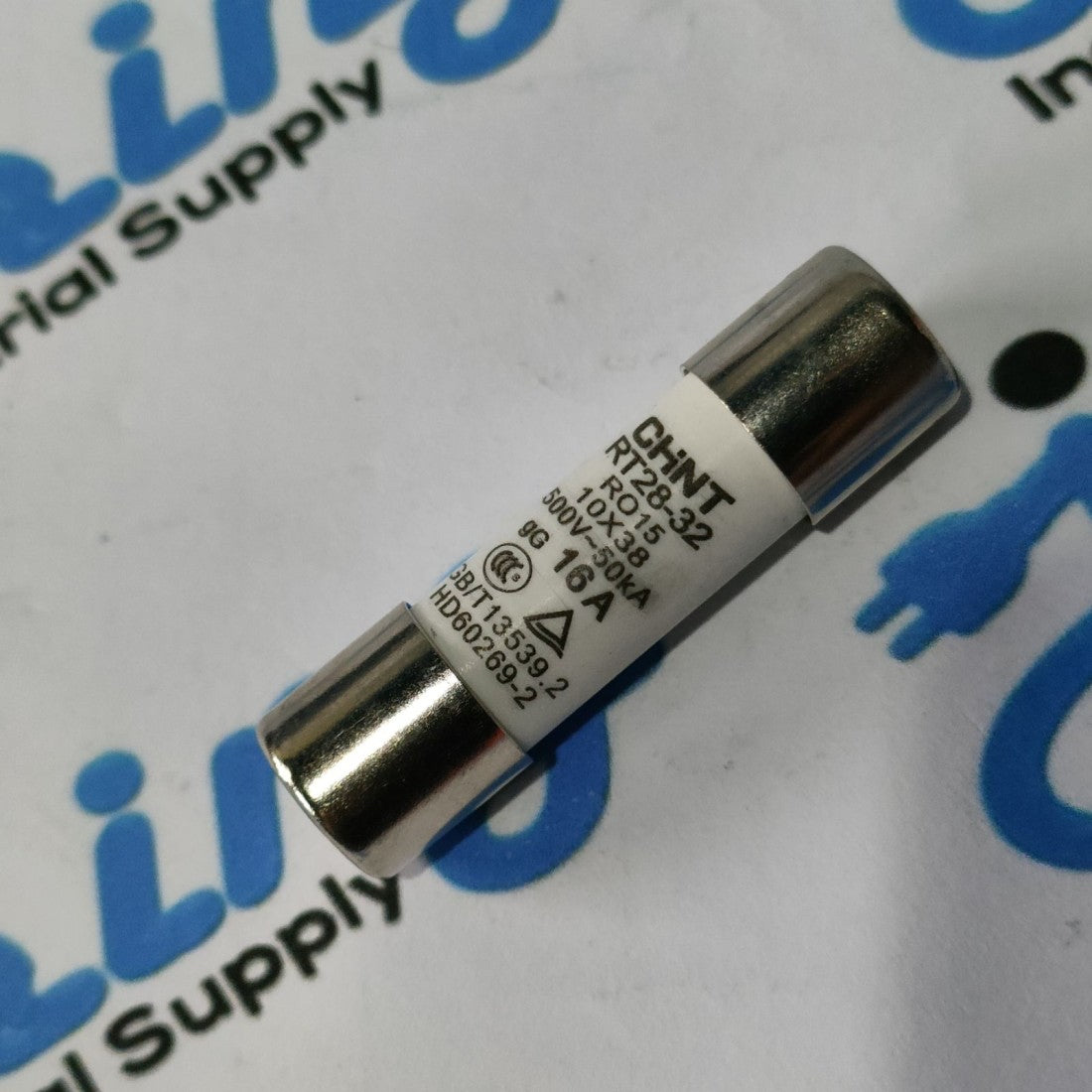 Fusible cilíndrico CHINT RT28‑32 16 A gG/gL Ø 10×38 mm 500 V – Código 21051316CH