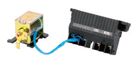 Relé de mínima tensión CHINT 230VAC para Interruptor NM1-630 – Código 072102363CH