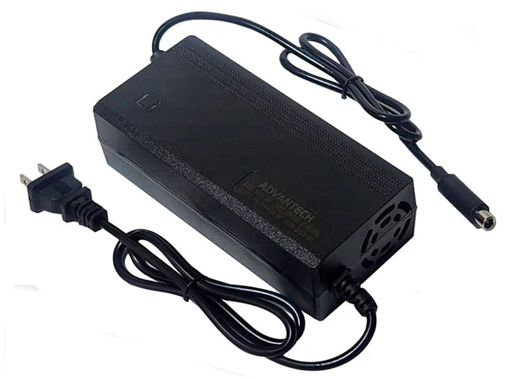Cargador y cable Advantech LK00174309 – 54.6 V, 2 A, para batería de litio de 48 V