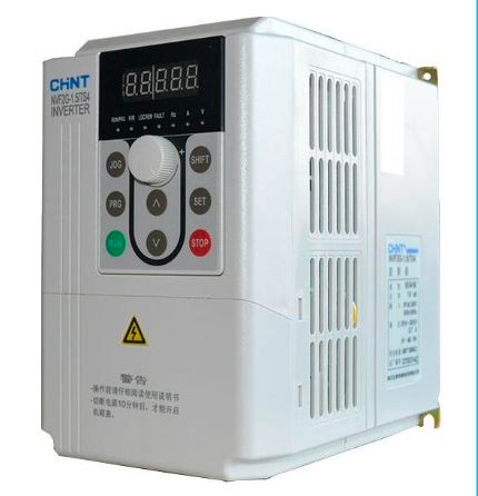 Variador de Frecuencia CHINT NVF2G-7,5/TS4 7,5 kW 17 A 3F 380 V con PID y Control Vectorial – Código 131010038CH