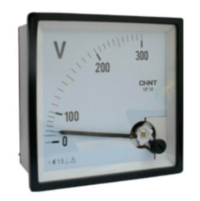 Voltímetro Analógico CHINT NP72-V-250V 0–250 Vac 50 Hz 72×72 mm – Código 27012250CH